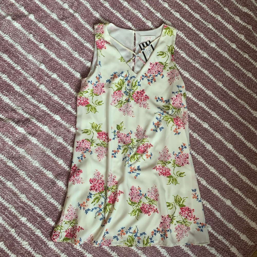 SUNDAY DRESS